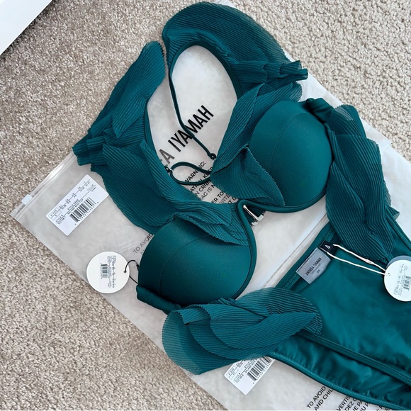 ANDREA IYAMAH SALAMA bikini set. - Picture 6 of 9